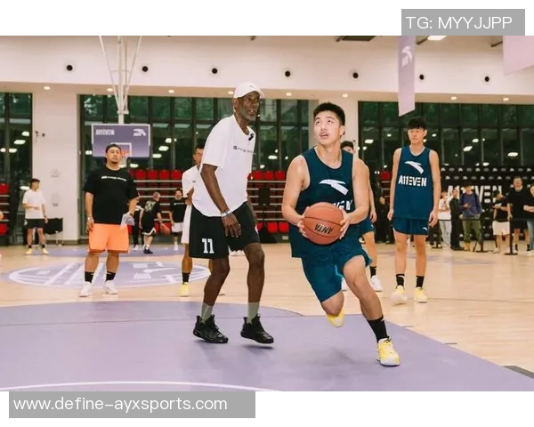 篮球明星分享成长故事与赛场心路历程的独家采访揭秘 篮球明星分享成长故事与赛场心路历程的独家采访揭秘